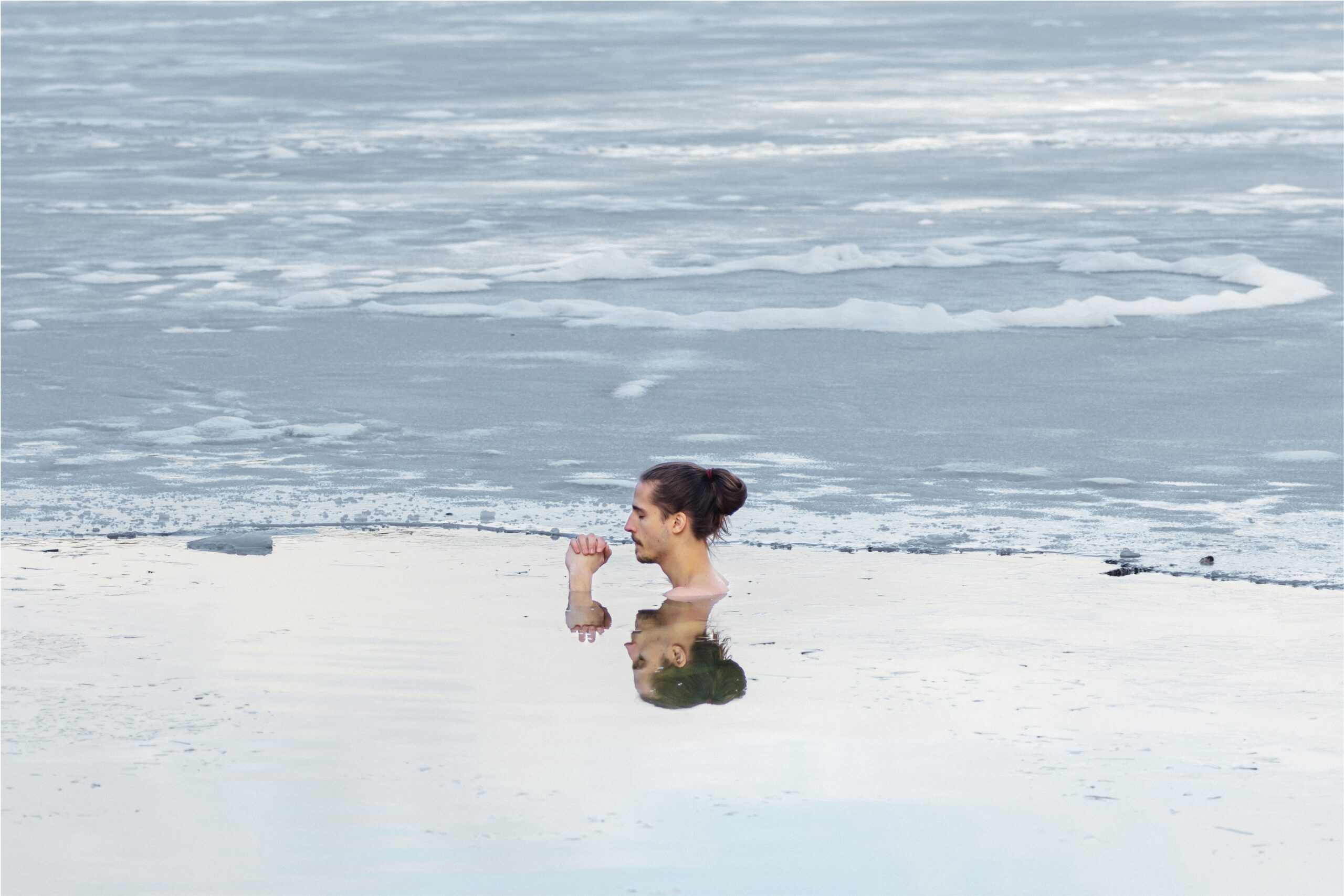 Cold water immersion breath training